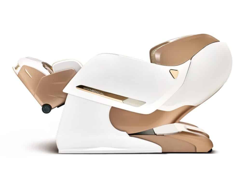 Массажное кресло Bodyfriend Medical в положении Zero Gravity — снижение нагрузки на поясницу и нижнюю часть спины